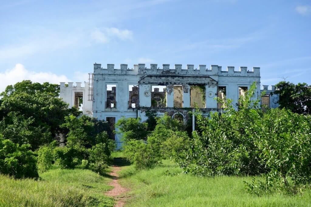 front view of sam lord's castle, one of many fun things to do in barbados