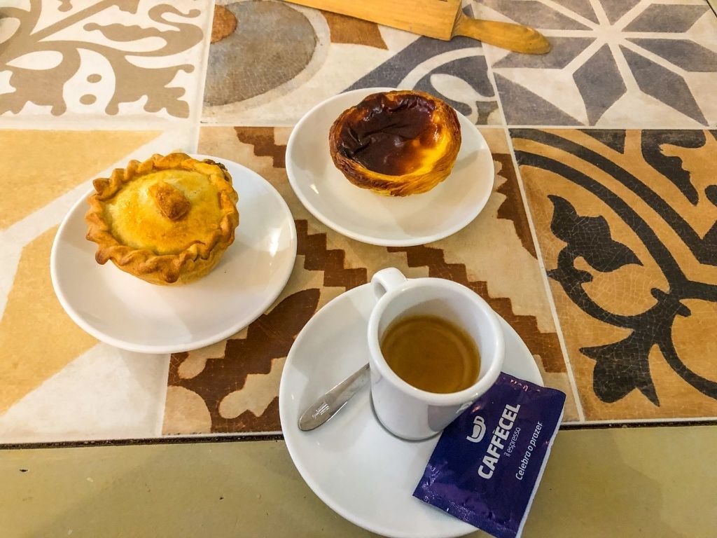 Pastries and coffee at Fábrica dos Pastéis
